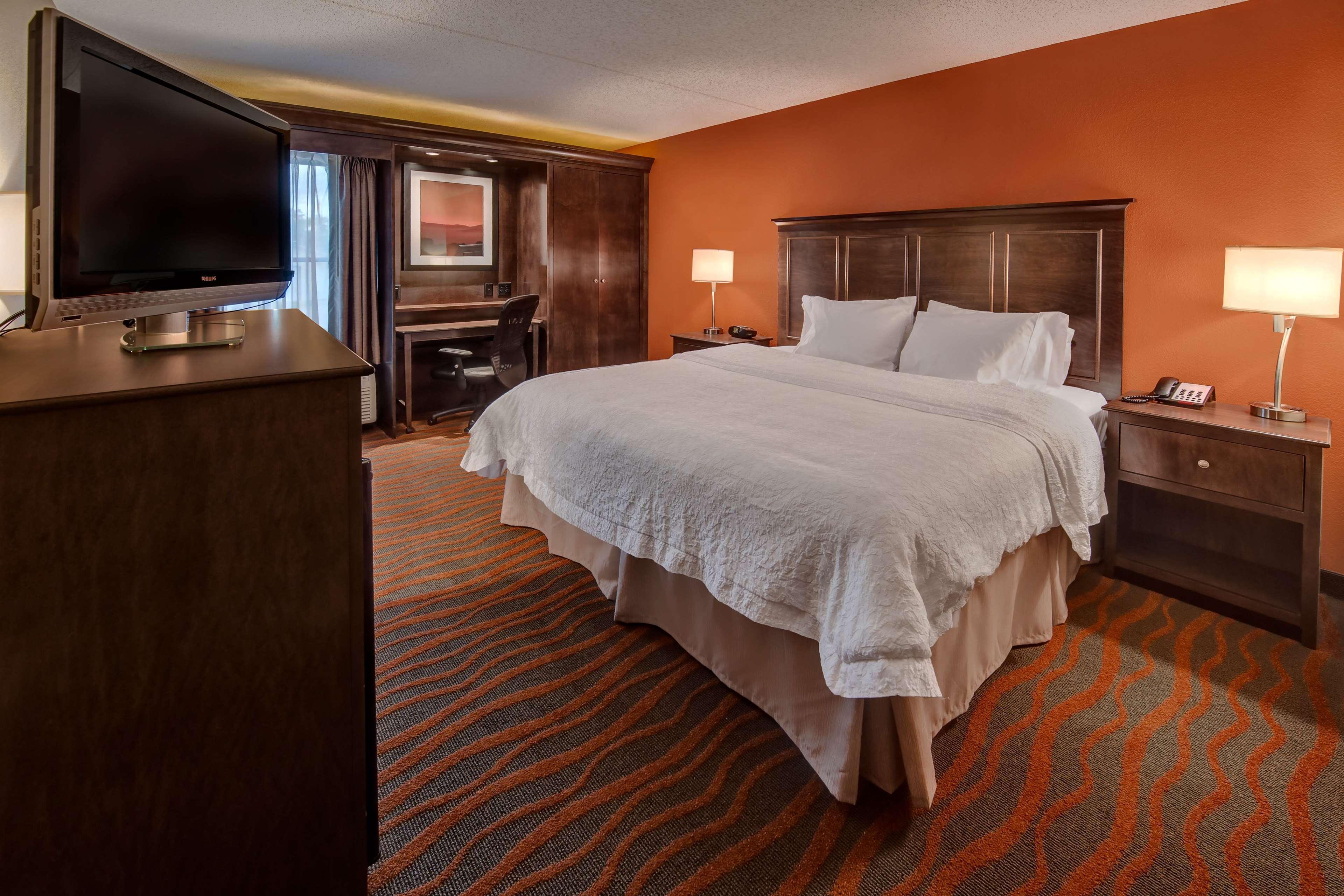 Hampton Inn By Hilton Clarksville Екстериор снимка