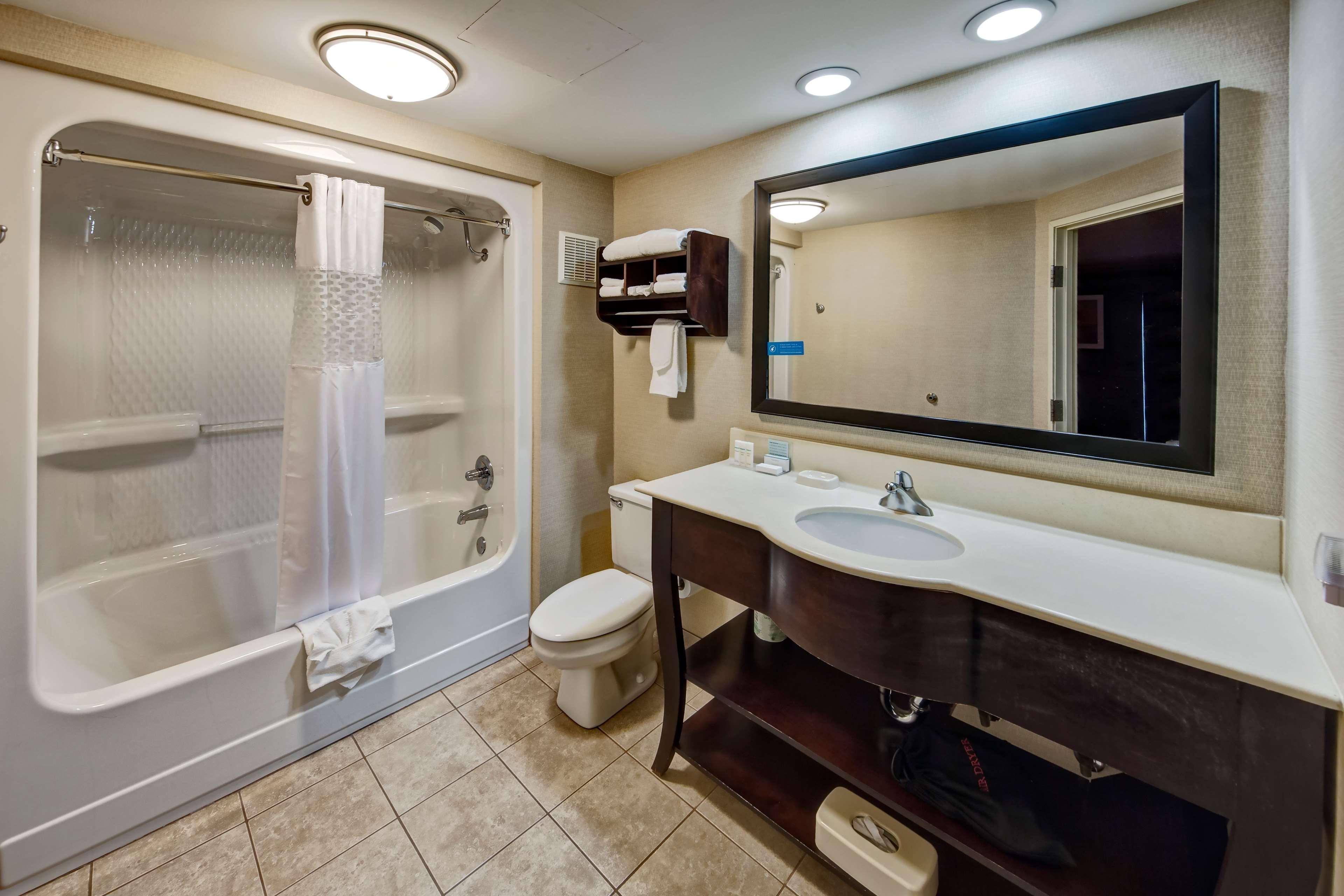 Hampton Inn By Hilton Clarksville Екстериор снимка