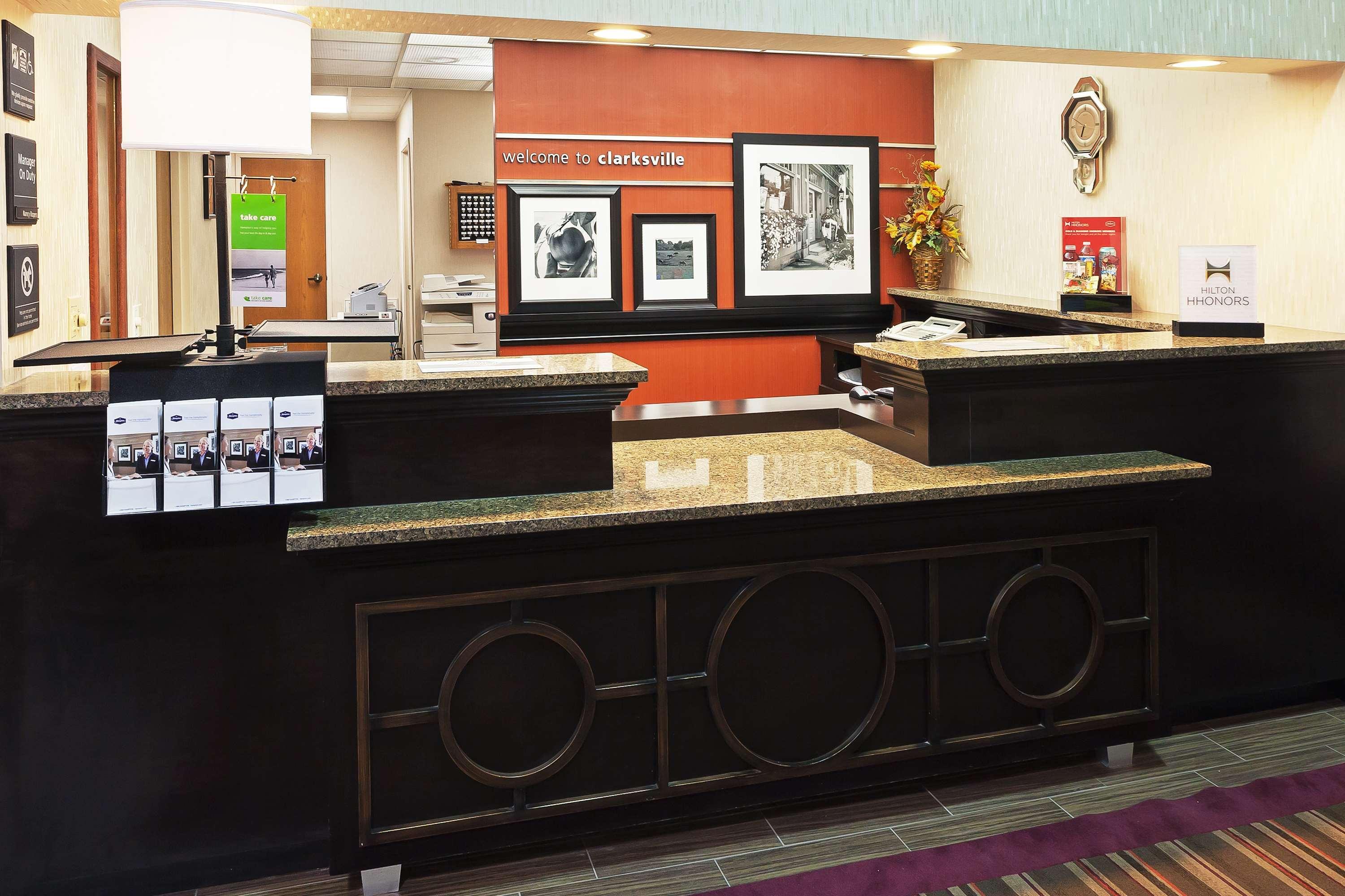 Hampton Inn By Hilton Clarksville Екстериор снимка