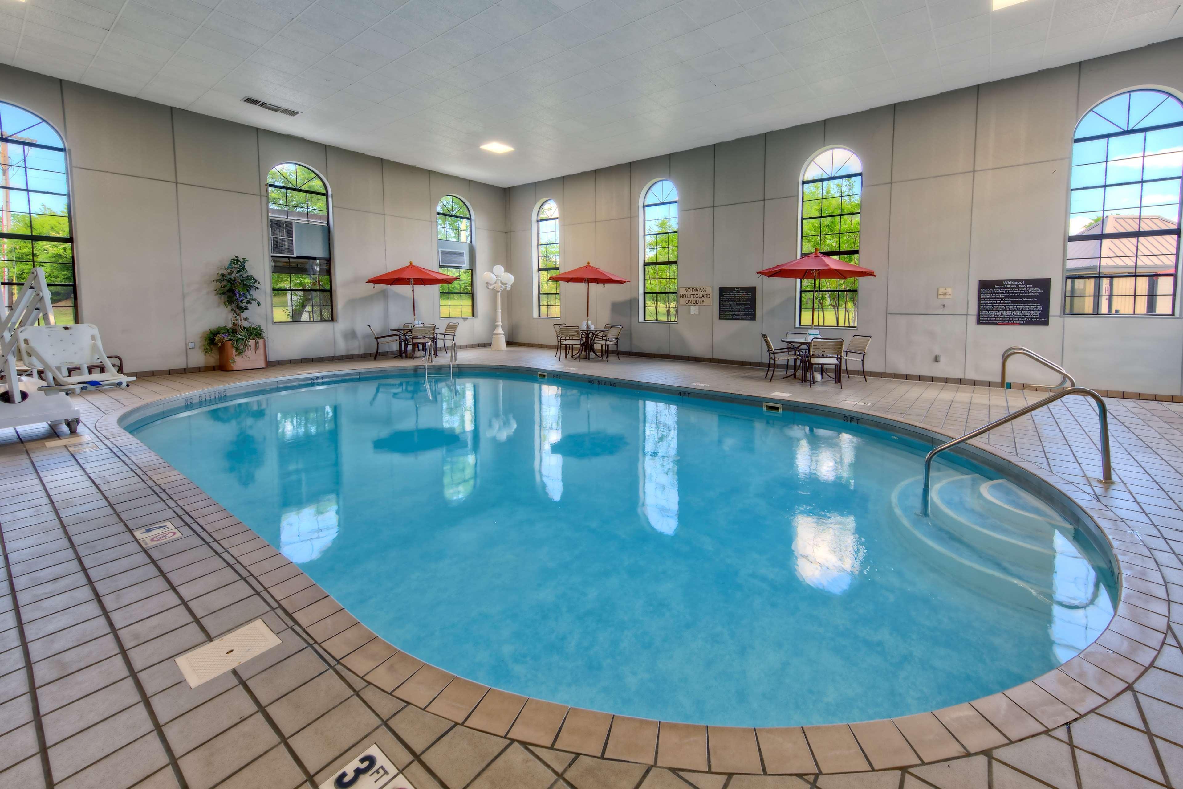 Hampton Inn By Hilton Clarksville Екстериор снимка