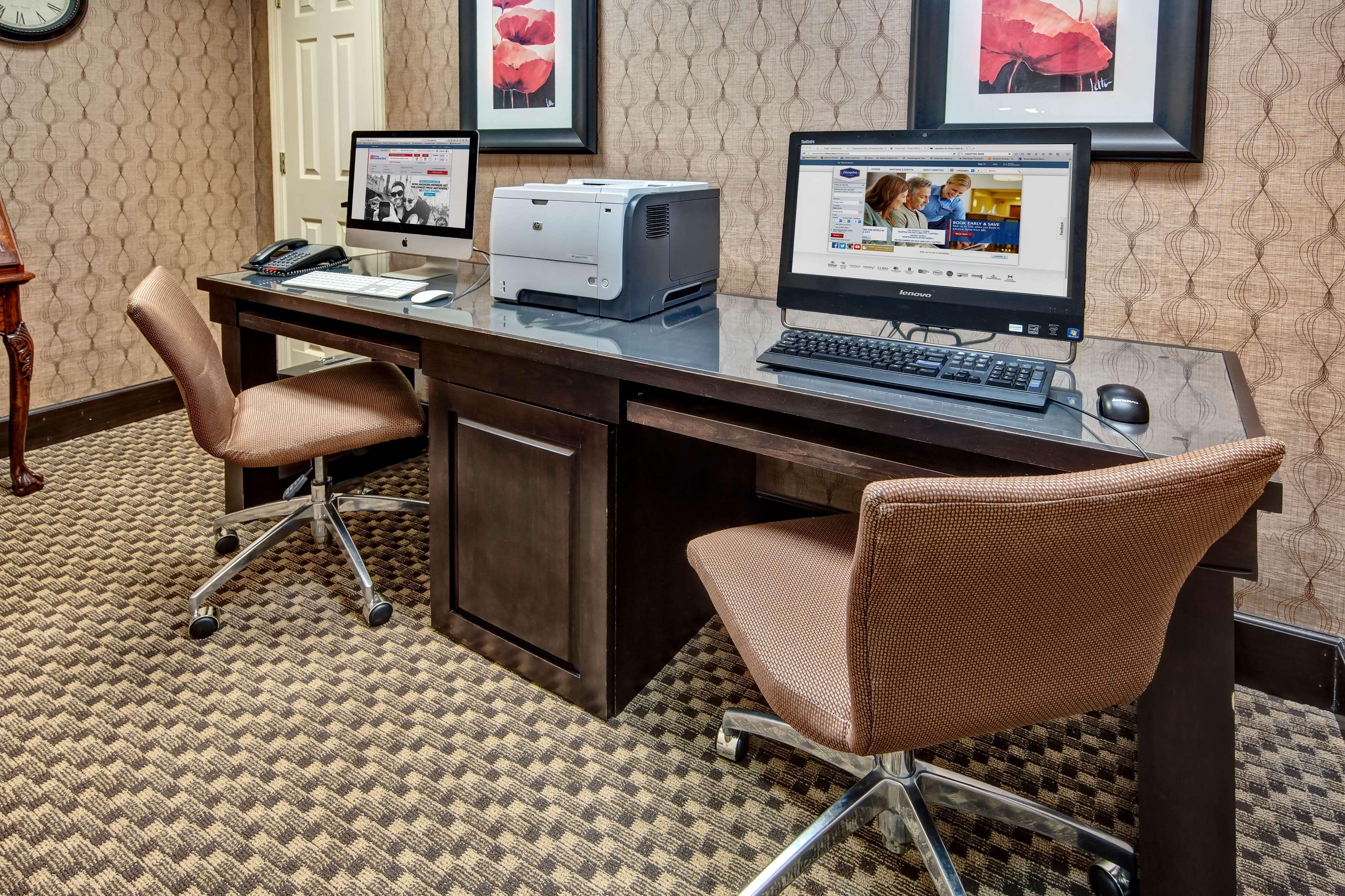 Hampton Inn By Hilton Clarksville Екстериор снимка
